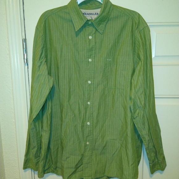 Wrangler Other - Wrangler Jeans Co Striped Long Sleeve Button Up Shirt Men's sz Large.